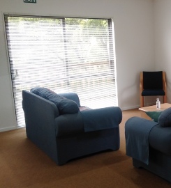 Newly refurbished and reasonably priced counselling room in Albany