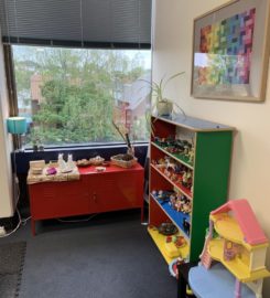 Therapy room ideal for children, adolescents and families