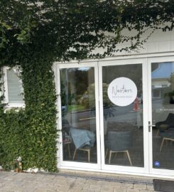 Self-contained clinic (3 consulting rooms) available for exclusive sub-lease 2 days p/w