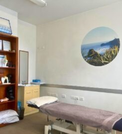 Large sunny therapy room available for weekly rent in Parnell