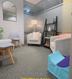 Hub of Hope has a room to rent