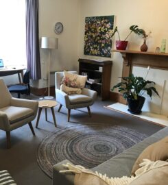 Large furnished character room in historic Spinks cottage ($55-$60 + gst per day)