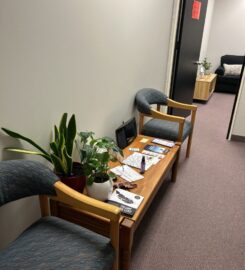 Lovely private room for rent in Kapiti