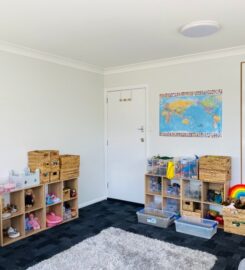 Play/Art Therapy or Office Room available to share