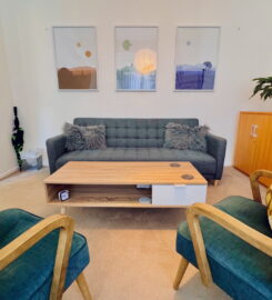 Affordable rooms available in established Ponsonby practice