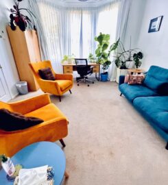 Affordable rooms available in established Ponsonby practice