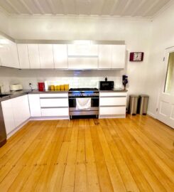 Affordable rooms available in established Ponsonby practice