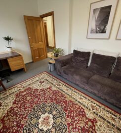 Therapy rooms to rent