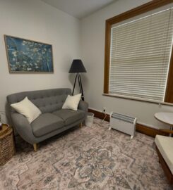 Therapy rooms to rent