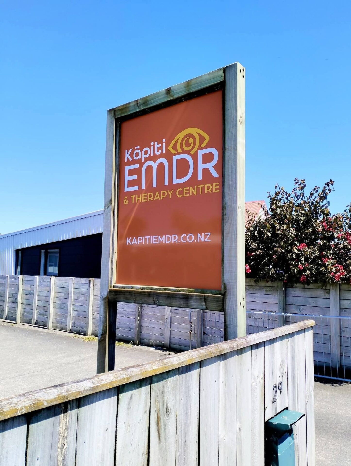Modern Talking Current Kapiti Coast - Sunny Therapy Room in Established Therapy Centre ...