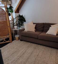 Therapy room for rent