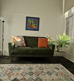 Furnished therapy room in Mt Eden