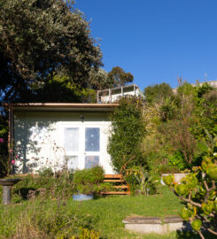 Retreat-Style Therapy Cabin for Hire – Paekākāriki