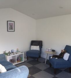 Therapy Room To Rent