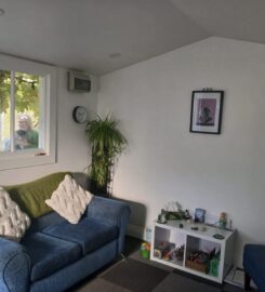 Therapy Room To Rent