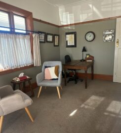 Halswell Road Clinic room for rent