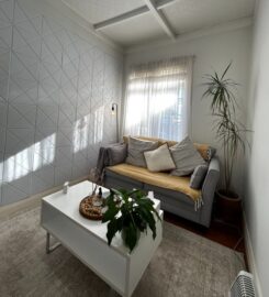 Cosy Therapy Room in Villa