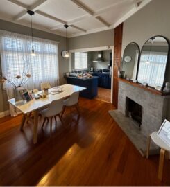 Cosy Therapy Room in Villa