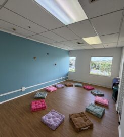 Versatile studio and group room in Sunnynook