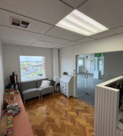 Versatile studio and group room in Sunnynook